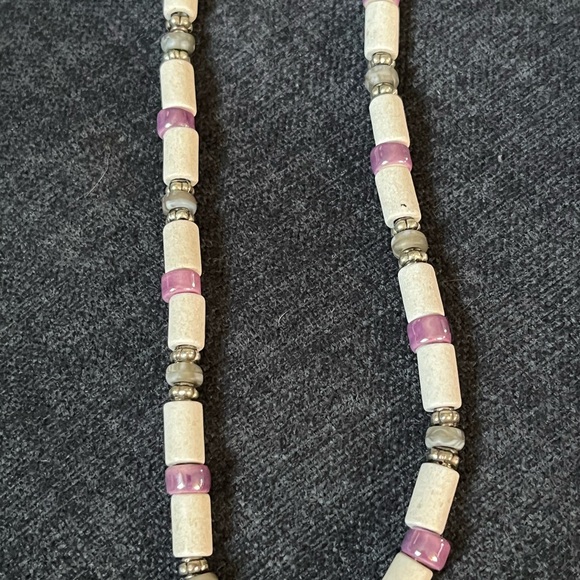Elegant Beaded Necklace with Purple and Silver Accents - Picture 5 of 5